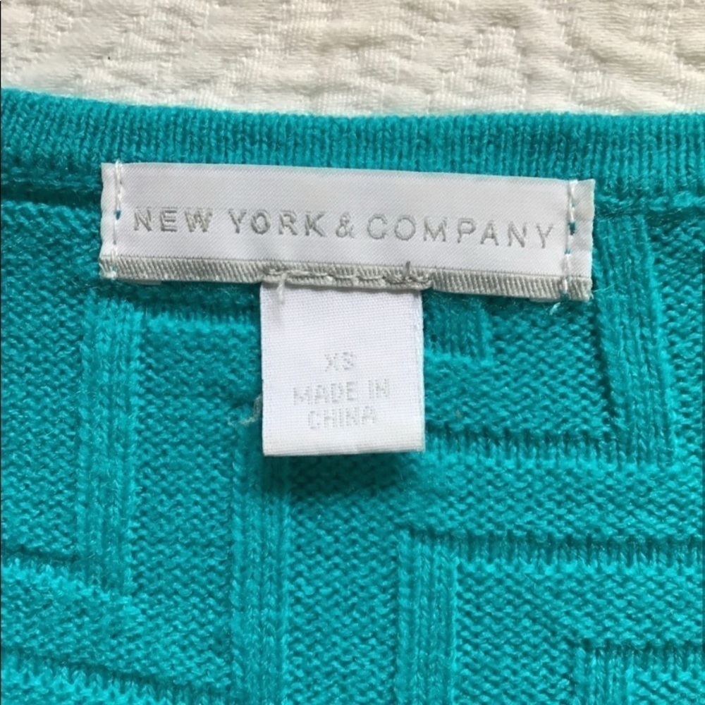 New York & Company Textured Top Dolman Sleeves Size XS - Picture 3 of 5